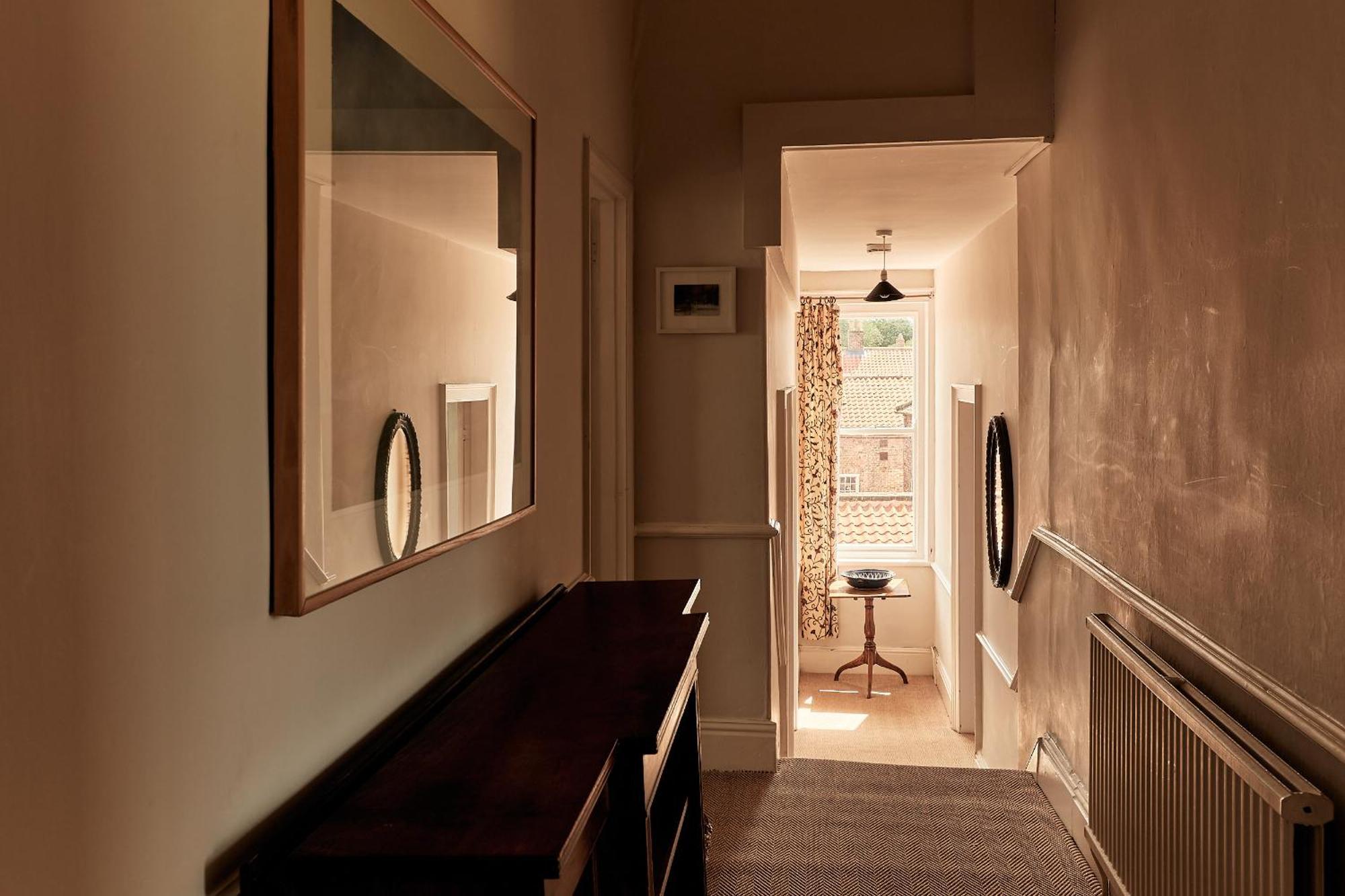Thirsk Hall South Wing, North Yorkshire Esterno foto